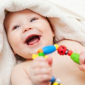 3-6 Ay Arası Bebekler İçin Oyuncak Seçme Önerileri